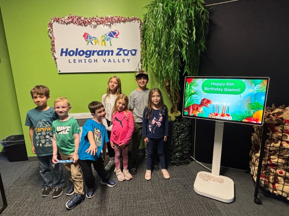 Birthday party at Hologram Zoo in Easton, PA