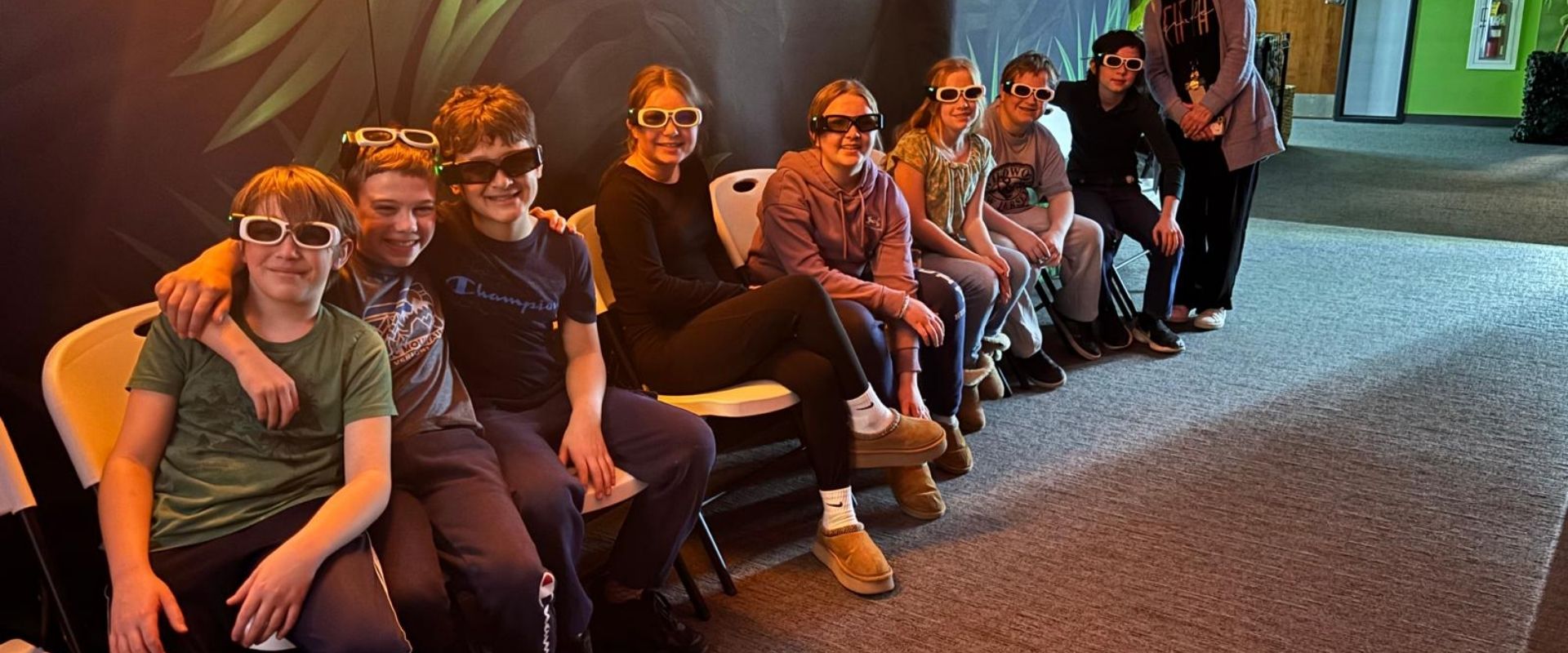 hologram-zoo-group-trip-5