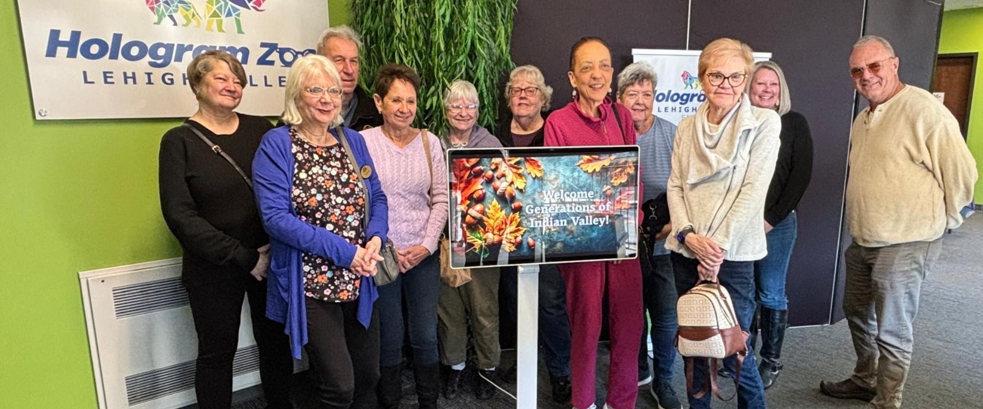 hologram-zoo-senior-group-trip1